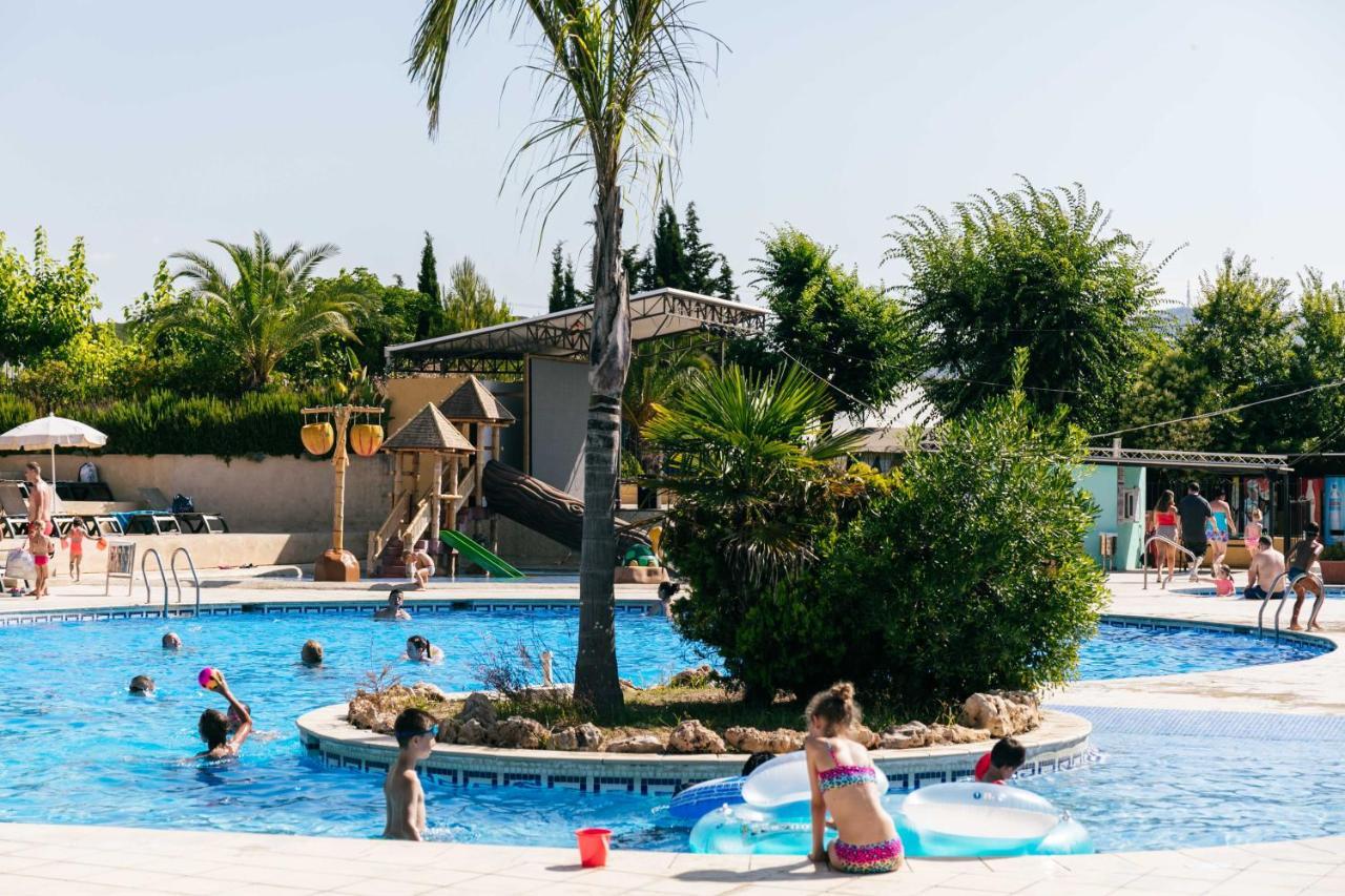 Camping Tucan - Mobile Homes By Lifestyle Holidays Lloret de Mar Exteriör bild